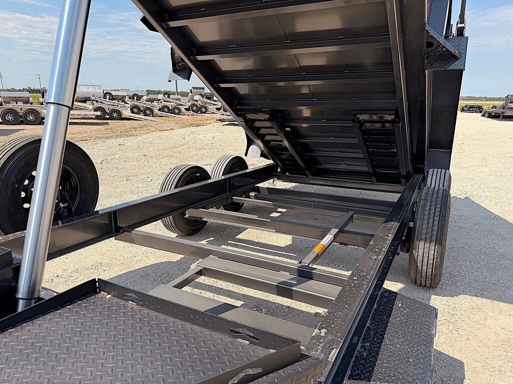 2027 Diamond C 14' Dump 15.5k LPT Trailer