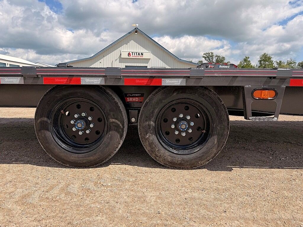 2026 Diamond C 24' Equipment Deckover DEC 18k Trailer