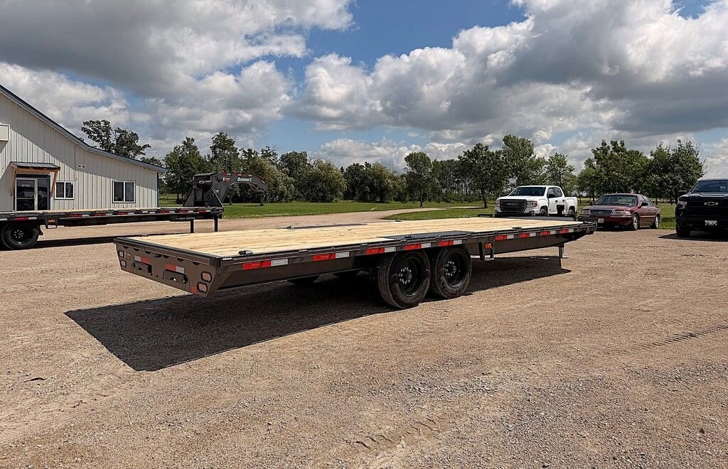 2026 Diamond C 24' Equipment Deckover DEC 18k Trailer