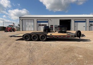2026 Diamond C 24' Gravity Tilt Deck HDT 24k Trailer