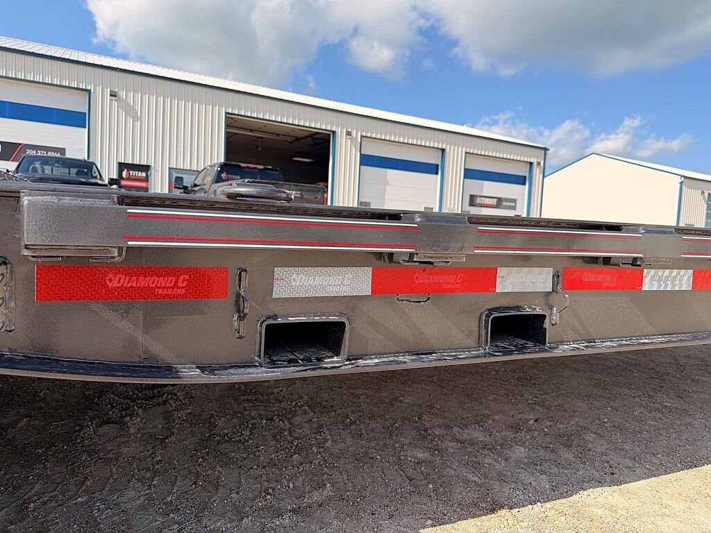 2026 Diamond C 24' Gravity Tilt Deck HDT 24k Trailer