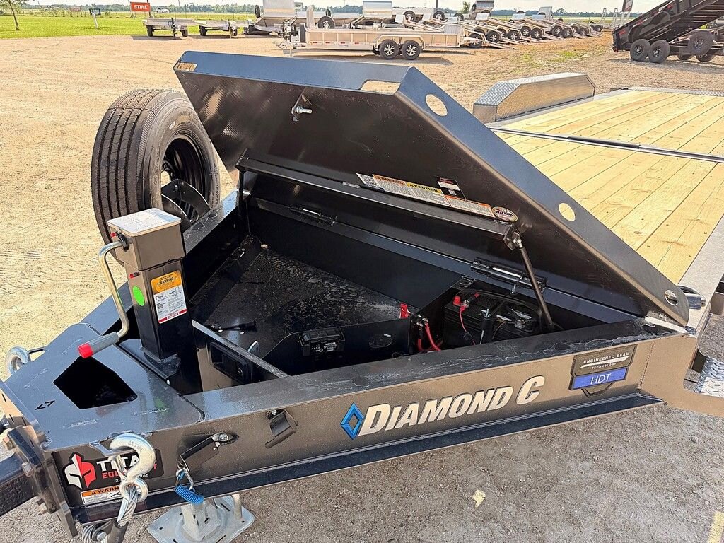 2026 Diamond C 24' Gravity Tilt Deck HDT 24k Trailer