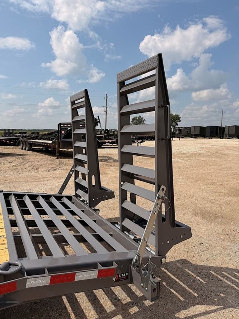 2026 Midsota 22' I Beam Equipment 17.6k Trailer