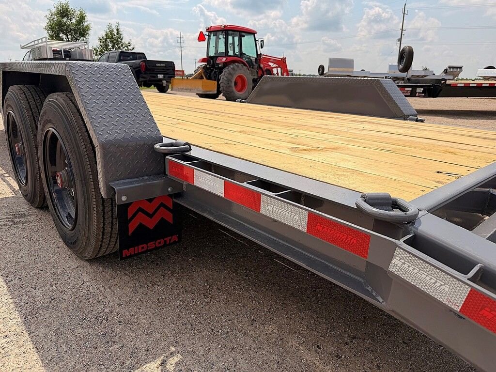 2026 Midsota 22' I Beam Equipment 17.6k Trailer