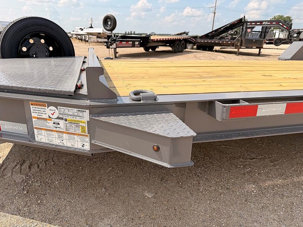 2026 Midsota 22' I Beam Equipment 17.6k Trailer
