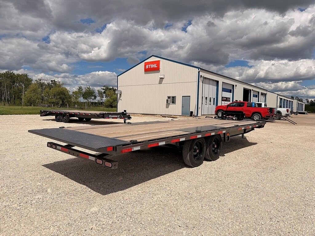 2026 Diamond C 24' Hydraulic Tilt Deckover DET 18k Trailer