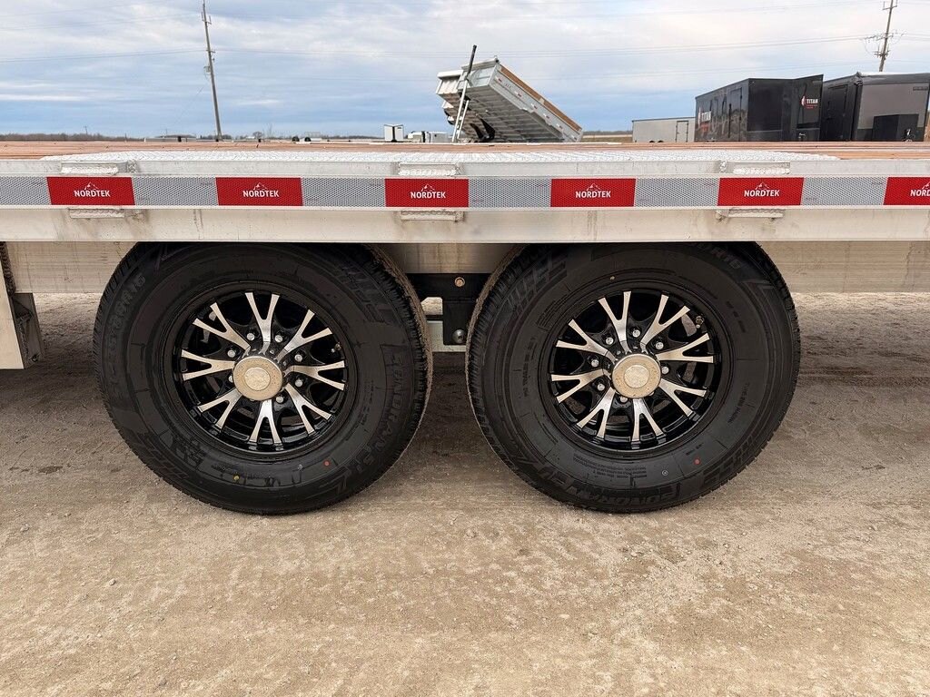 2027 Nordtek Trailers Aluminium 24' Tilting Deckover 14k Trailer