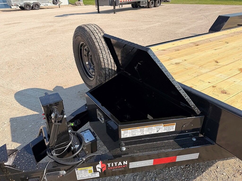 2027 Midsota Nova 20' Equipment 15.4k Trailer