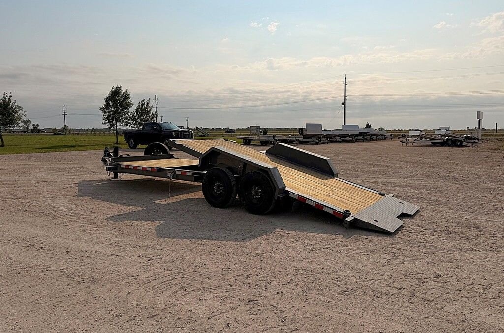 2027 Midsota 22' Equipment Tilt Deck 17.6k Trailer