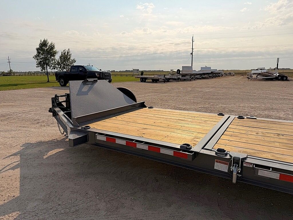 2027 Midsota 22' Equipment Tilt Deck 17.6k Trailer