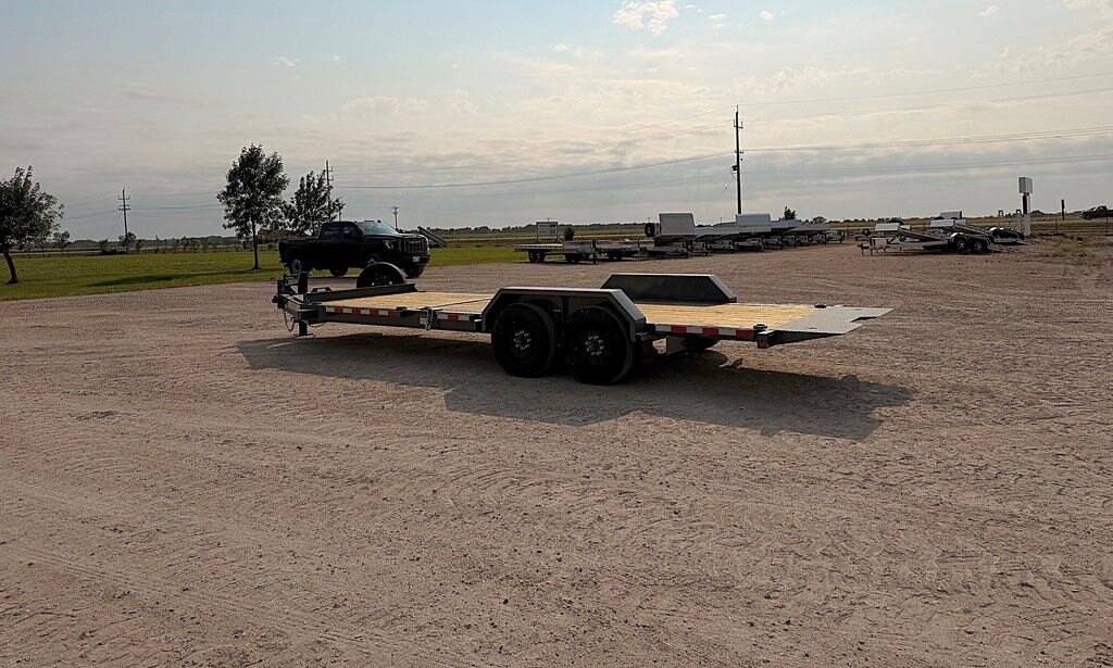 2027 Midsota 22' Equipment Tilt Deck 17.6k Trailer
