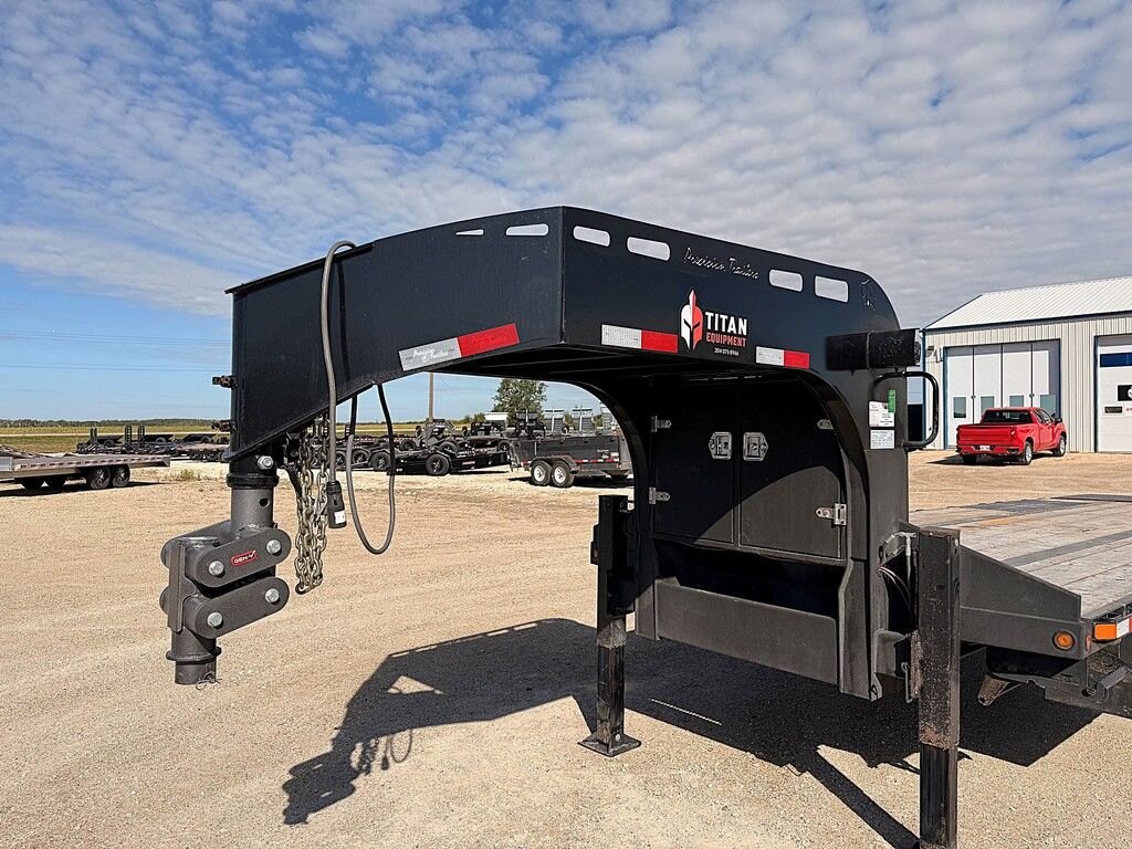 2023 Precision Trailers 30' Gooseneck 30k Trailers