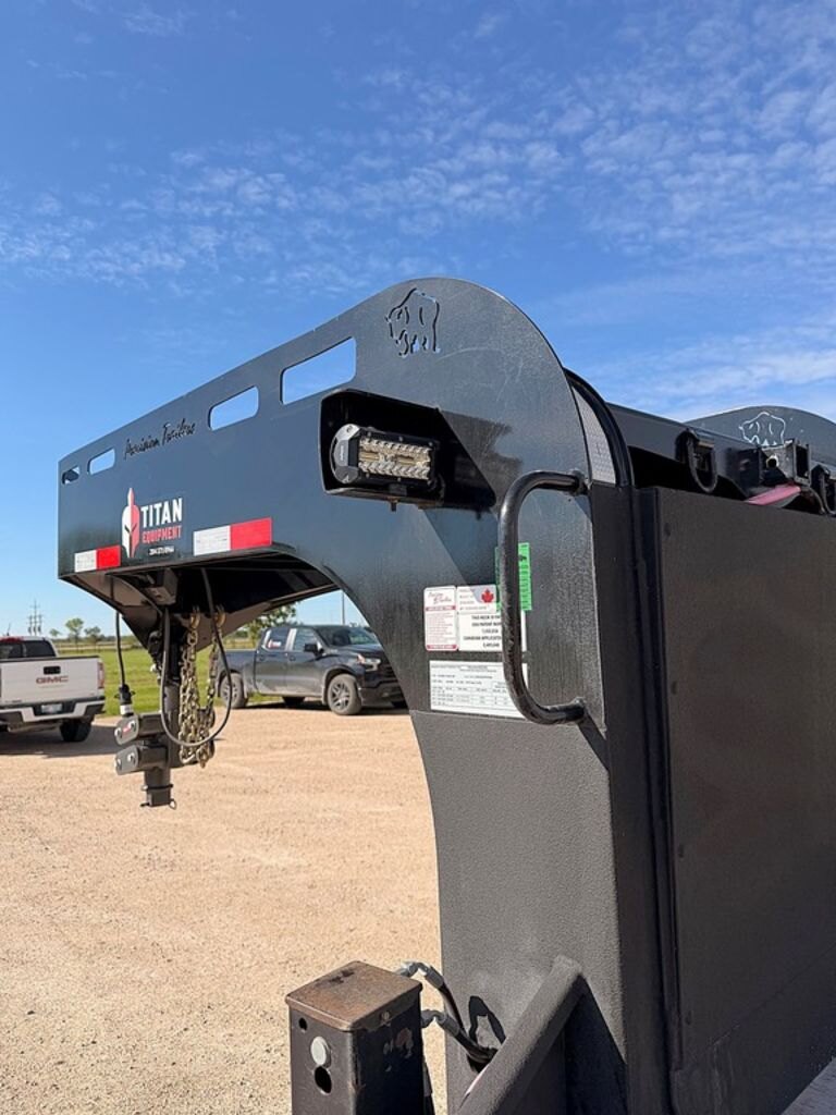 2023 Precision Trailers 30' Gooseneck 30k Trailers