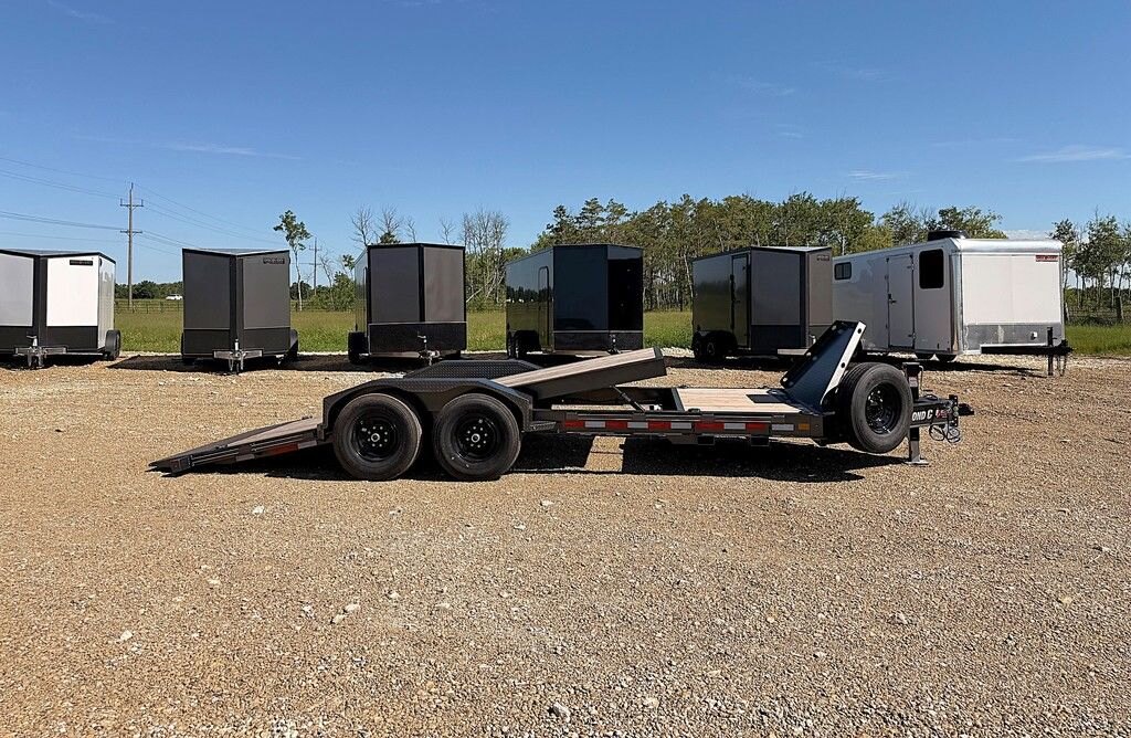 2027 Diamond C 20' Gravity Tilt Deck HDT 15.5k Trailer