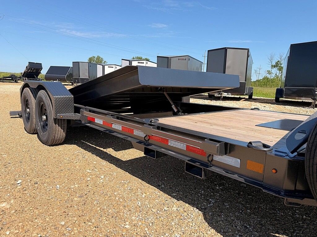 2027 Diamond C 20' Gravity Tilt Deck HDT 15.5k Trailer