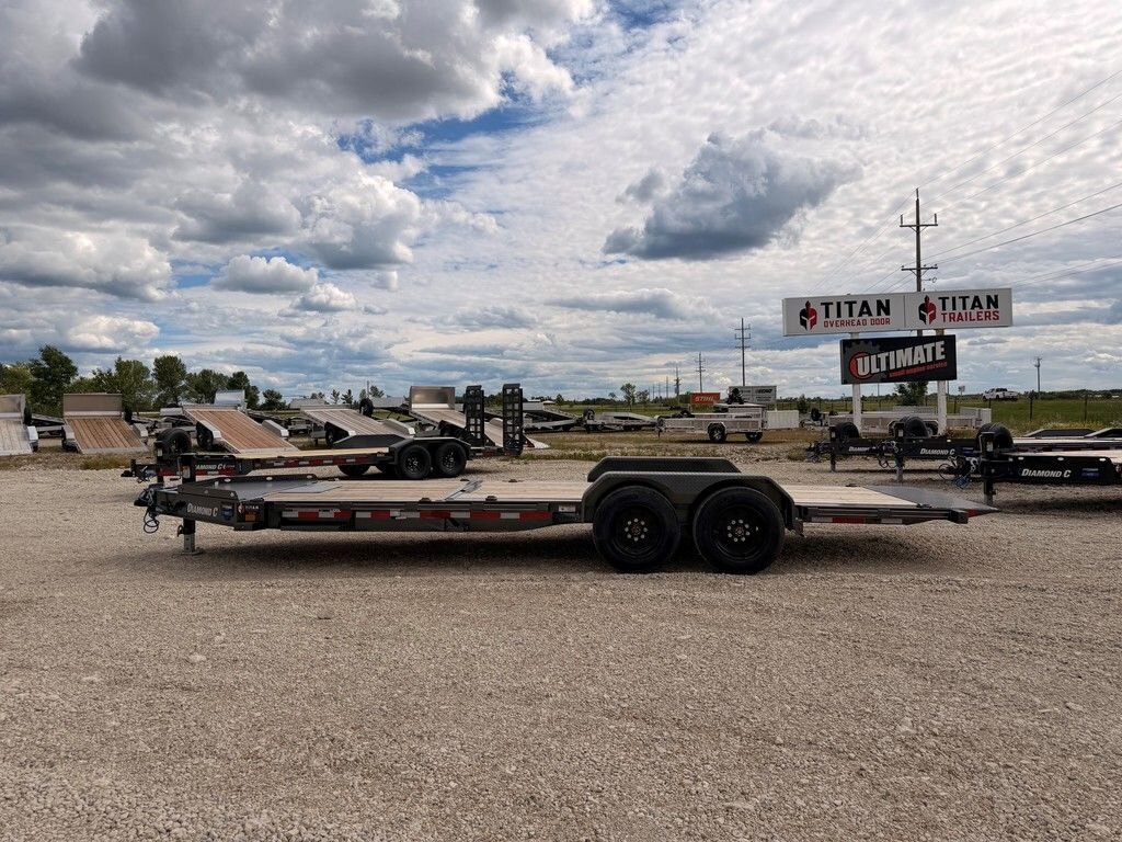 2027 Diamond C 22' Gravity Tilt Deck HDT 18k Trailer