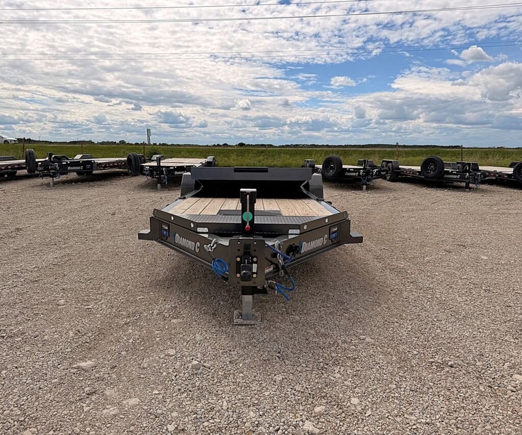 2027 Diamond C 22' Gravity Tilt Deck HDT 18k Trailer