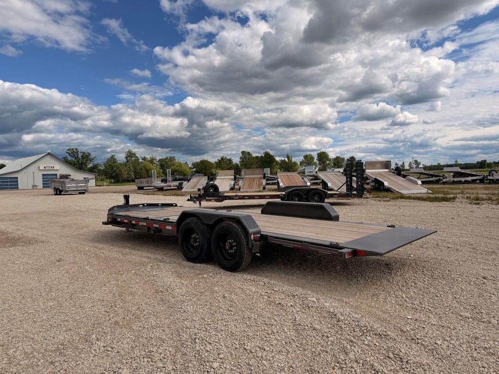 2027 Diamond C 22' Gravity Tilt Deck HDT 18k Trailer