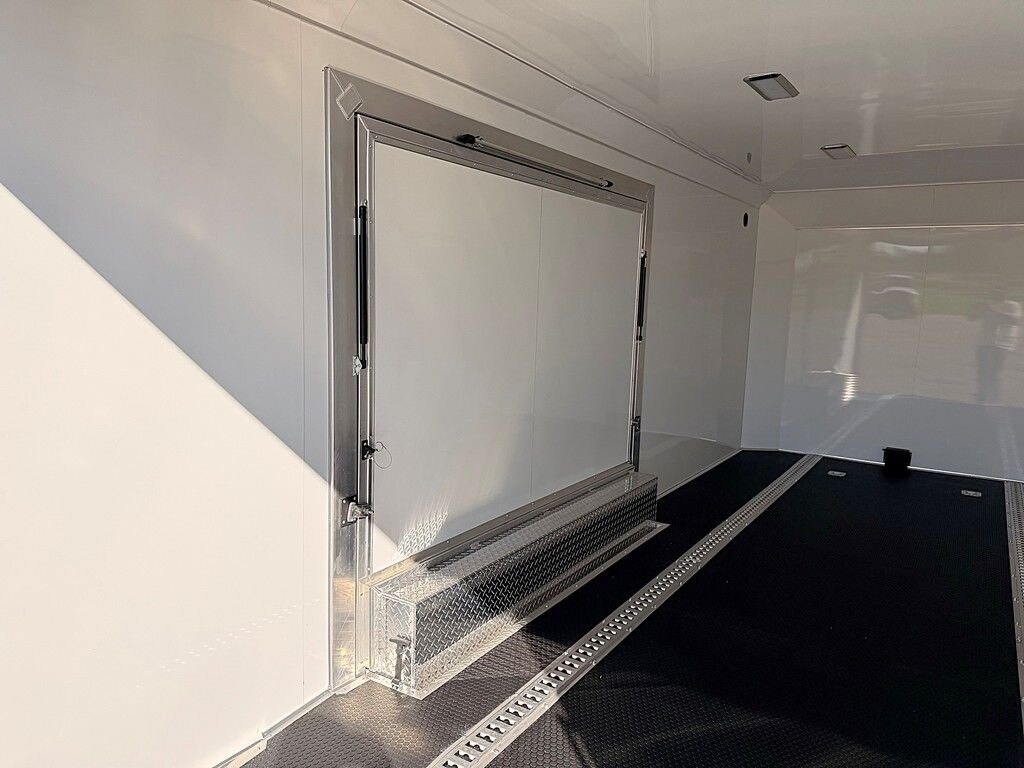 2027 Legend Premium Trailers Trailmaster Race Series 20' Enclosed Trailer