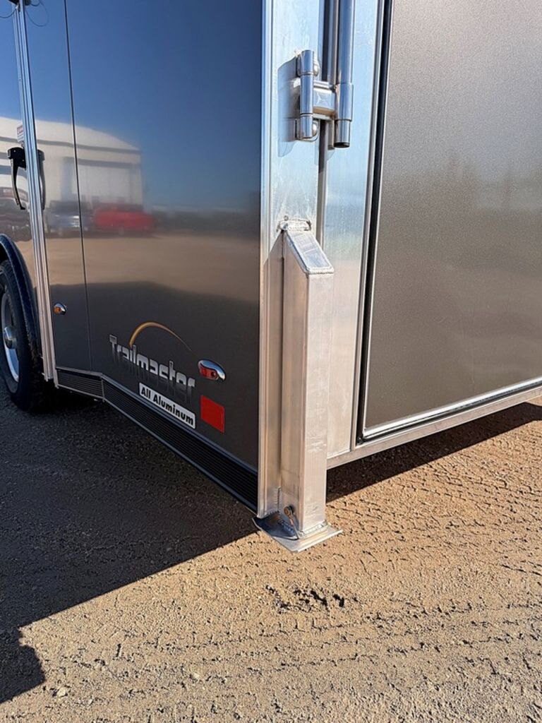 2027 Legend Premium Trailers Trailmaster Race Series 20' Enclosed Trailer