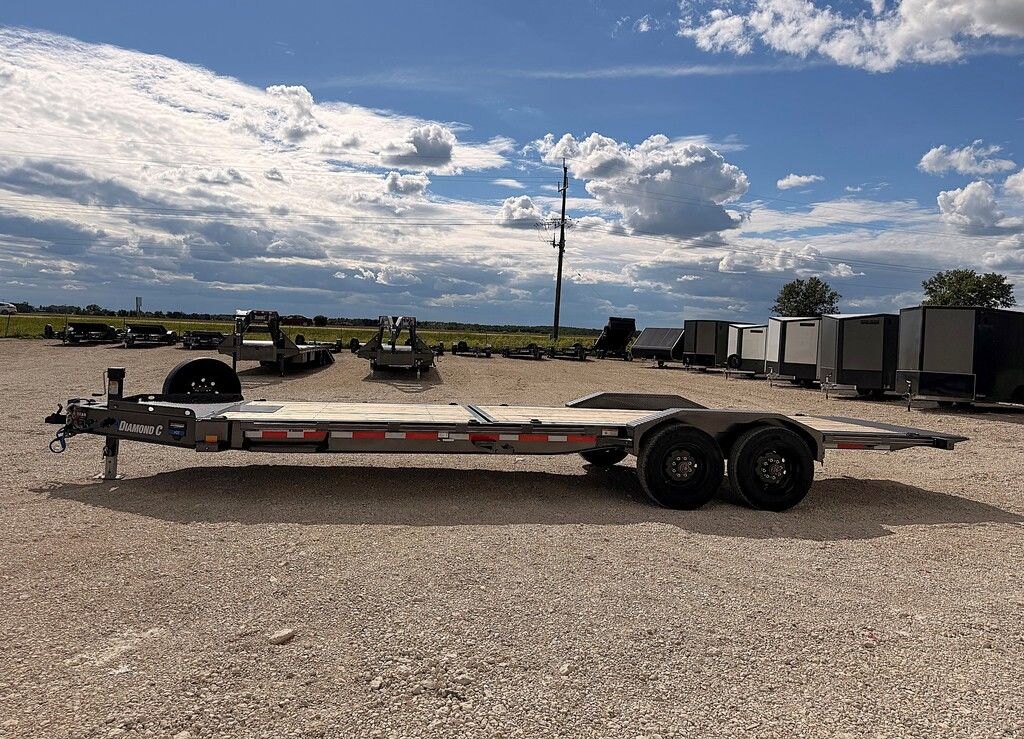 2027 Diamond C 24' Gravity Tilt Deck HDT 23k Trailer