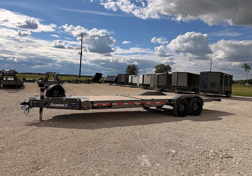 2027 Diamond C 24' Gravity Tilt Deck HDT 23k Trailer