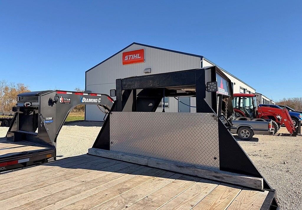 2026 Canada Trailers 32' Gooseneck 24k Trailer