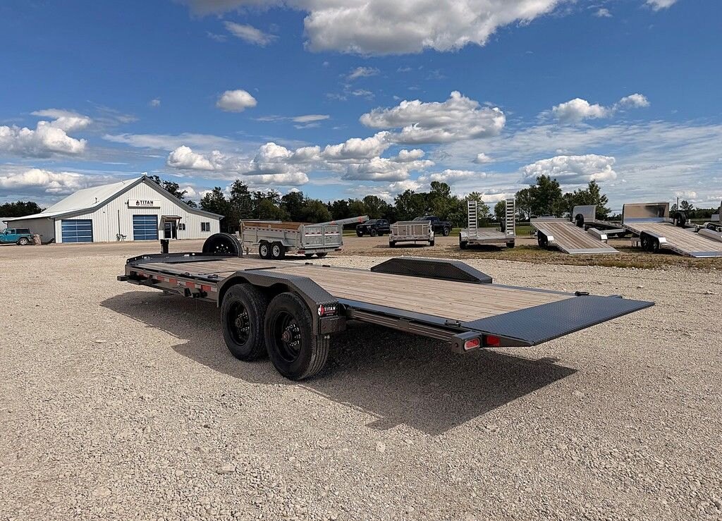 2026 Diamond C 24' Gravity Tilt Deck HDT 23k Trailer