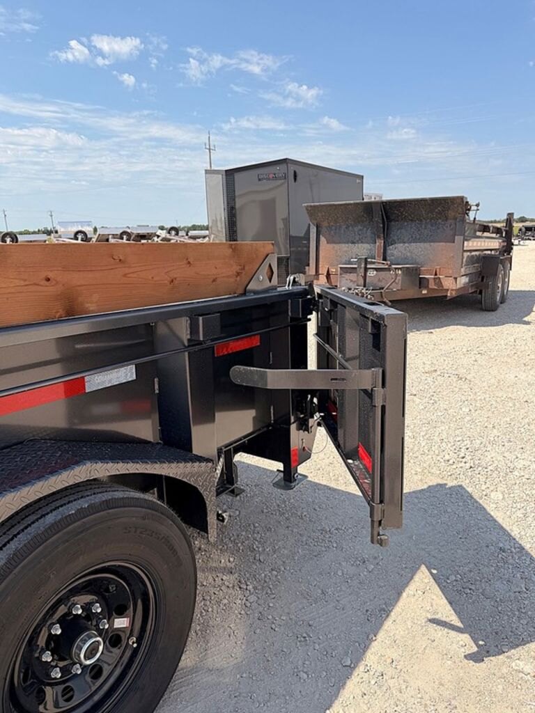 2027 Diamond C 14' Dump 15.5k LPT Trailer