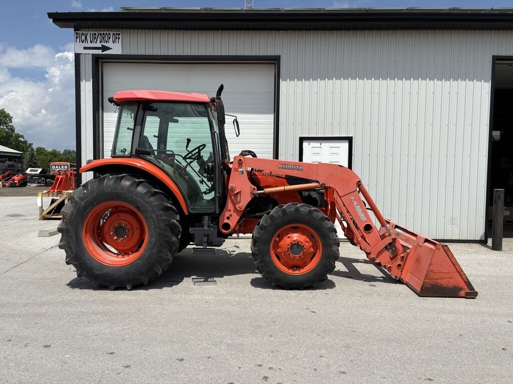 2009 Kubota M9540D Tractor