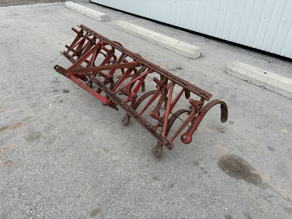 0 N/A 86 3pt Hitch Tine Cultivator