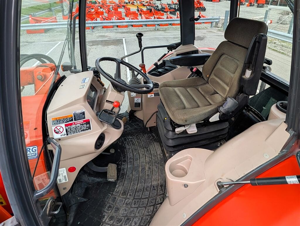 2014 Kubota M8560HDCC12
