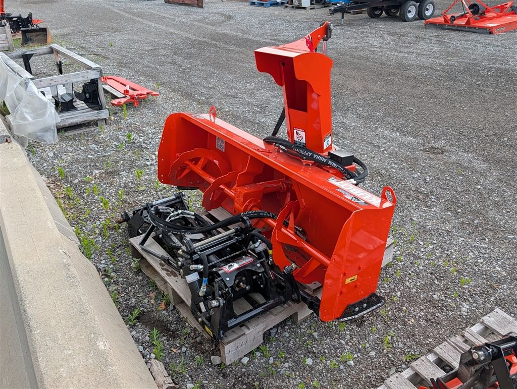 2023 Kubota M4D-071HDCC12