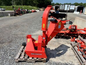 0 Wallenstein BX32S Chipper