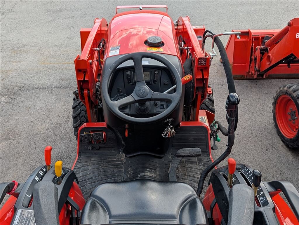 2023 Kubota LX2610SU