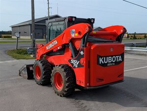 2017 Kubota SSV75P