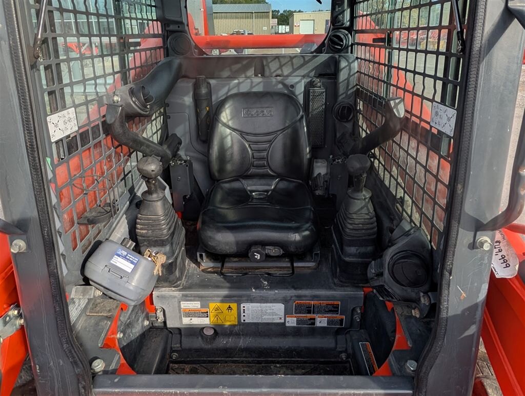 2017 Kubota SSV75P