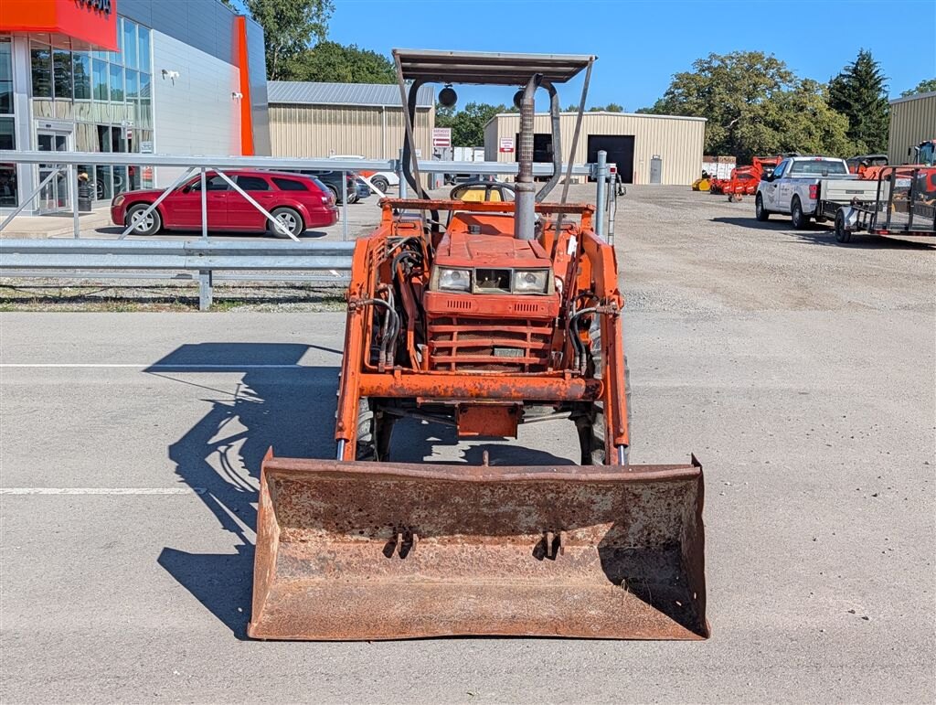 1990 Kubota L2550DT