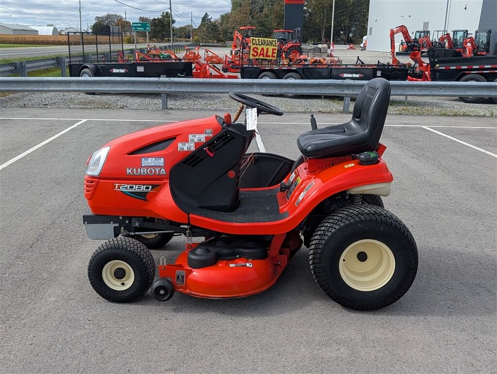 2011 Kubota T2080 42