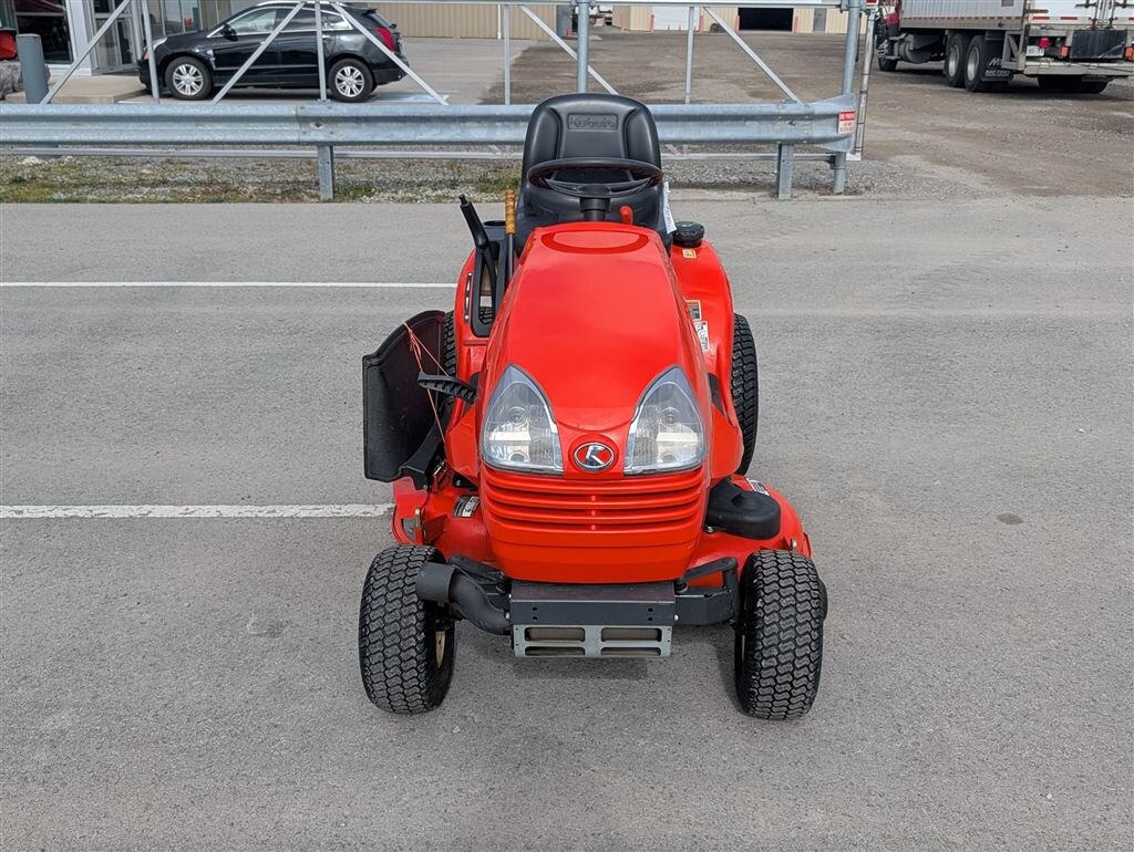 2011 Kubota T2080 42