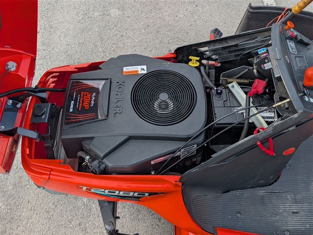 2011 Kubota T2080 42