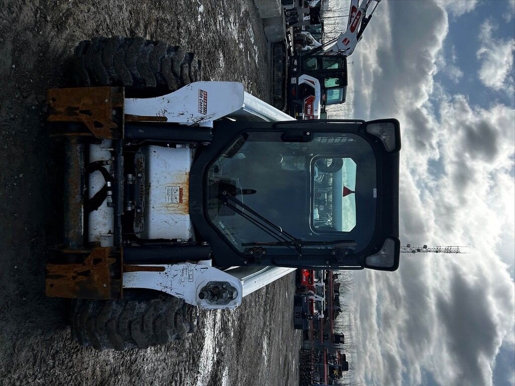 2023 Bobcat R2-Series E32