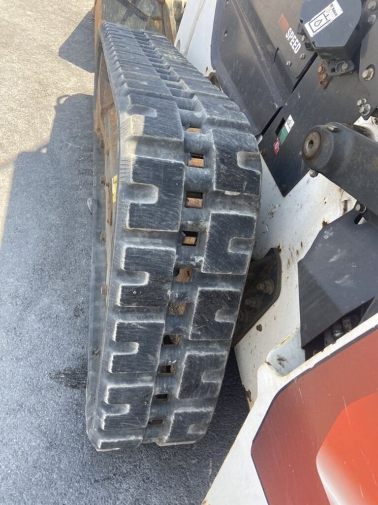 2021 Bobcat T76