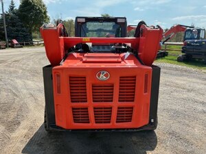 2021 KUBOTA SVL97 2