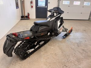 2027 POLARIS 650 INDY SP