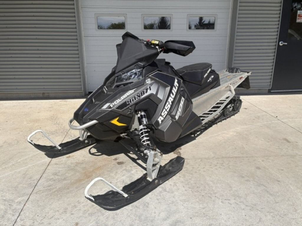 2018 POLARIS SWITCHBACK XCR 800 AXYS