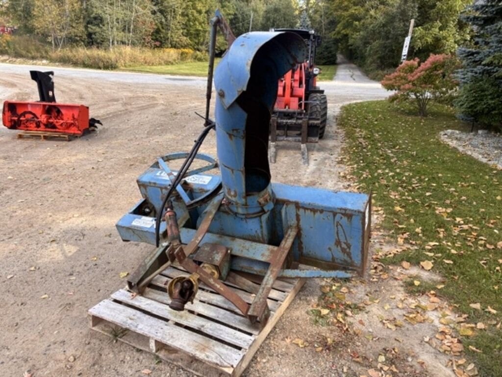 2005 LUCKNOW 72 SINGLE AUGER