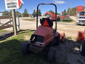2001 KUBOTA F2560