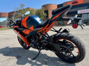 2023 KTM RC 390