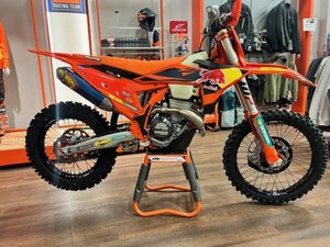 2026 KTM 350 XC F Factory Edition